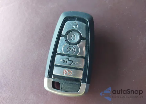 2022 Ford F-250 Platinum z USA, uszkodzony, nr VIN 1FT7W2BT3NEG11795